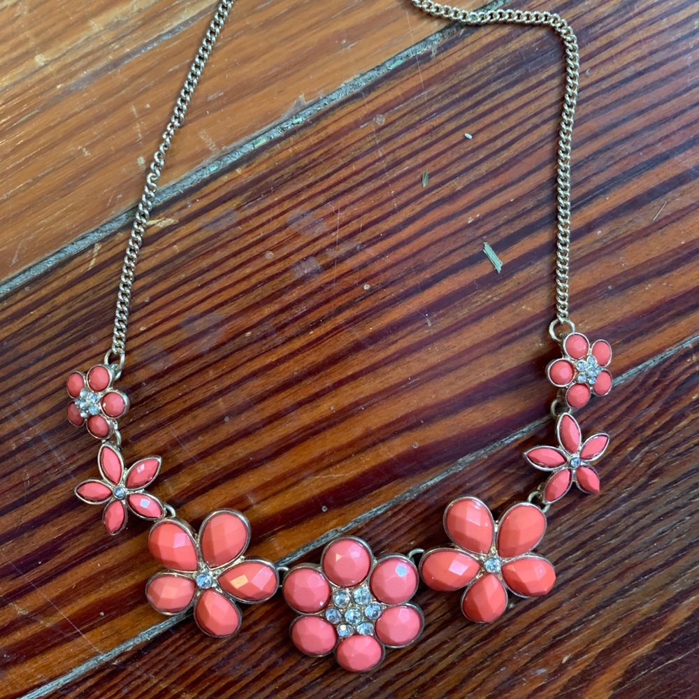 Flower statement necklace